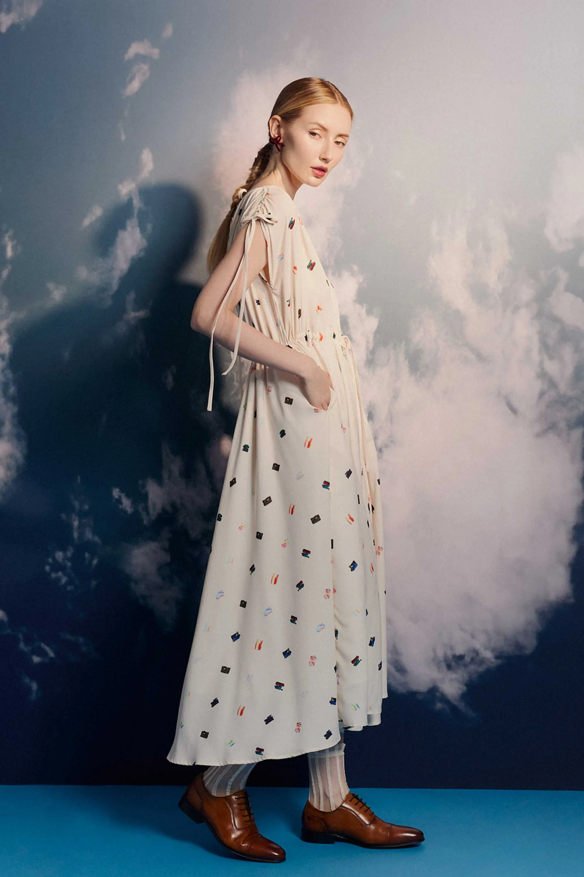 Drawstring Shoulders Column Dress (Look Up)