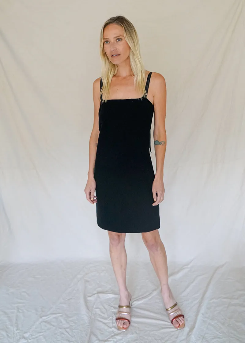 LITTLE BLACK DRESS